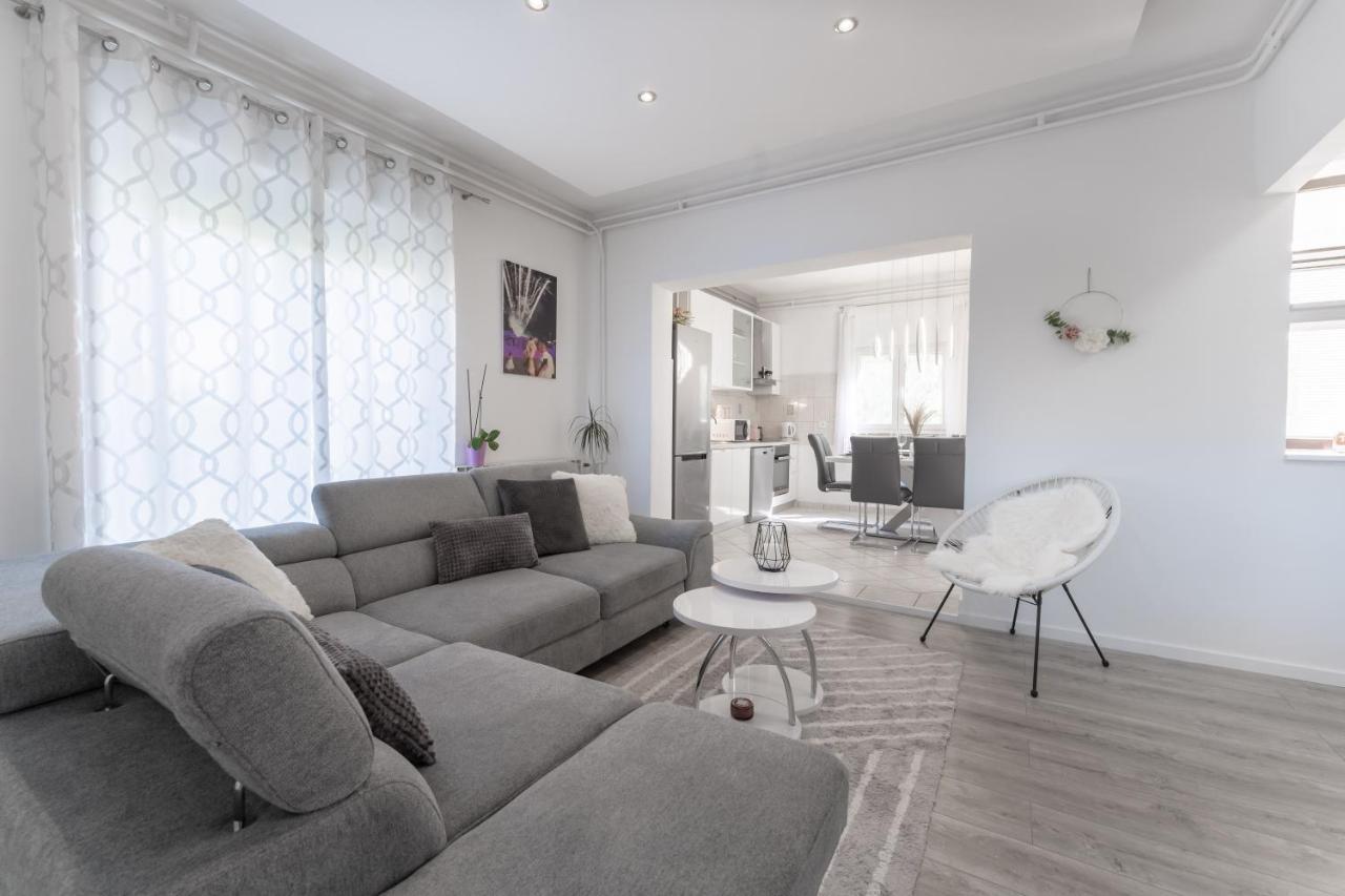 Apartman Lana Vidikovac Задар Екстериор снимка