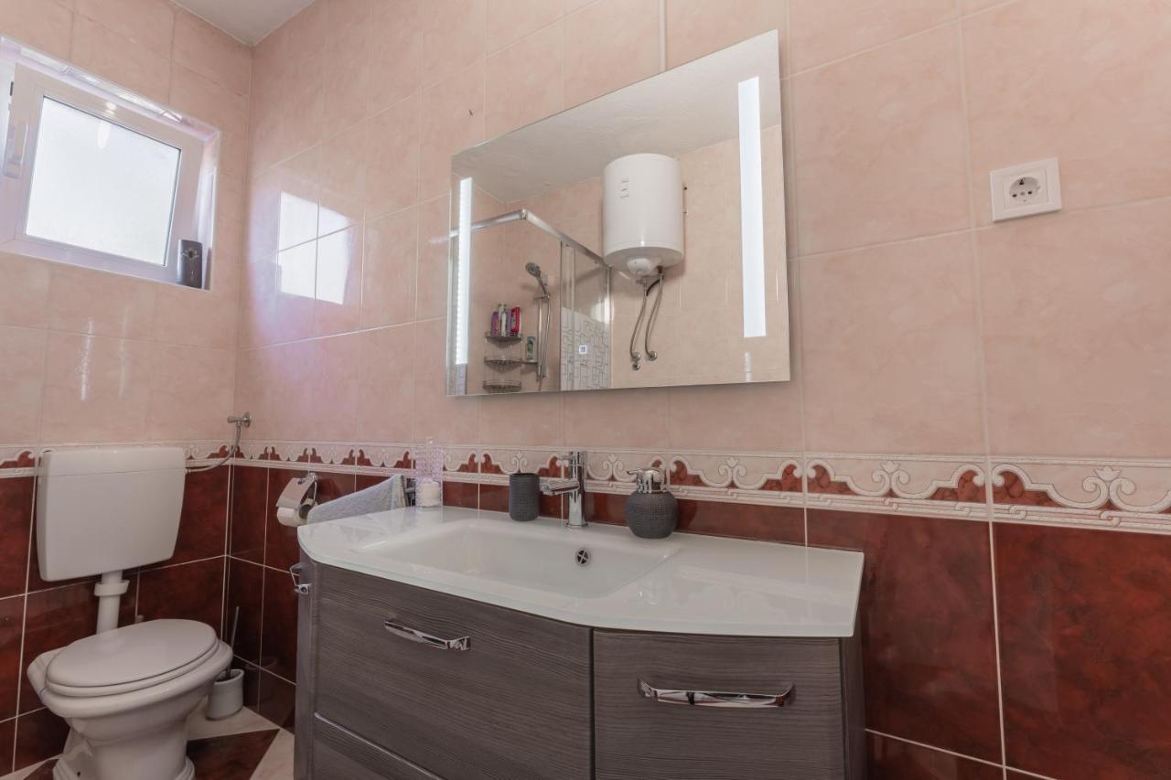 Apartman Lana Vidikovac Задар Екстериор снимка