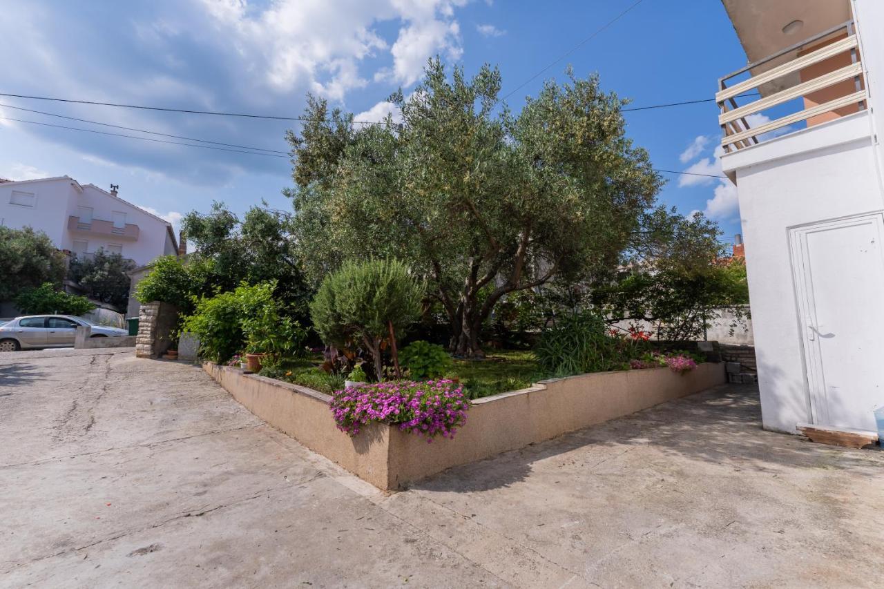 Apartman Lana Vidikovac Задар Екстериор снимка