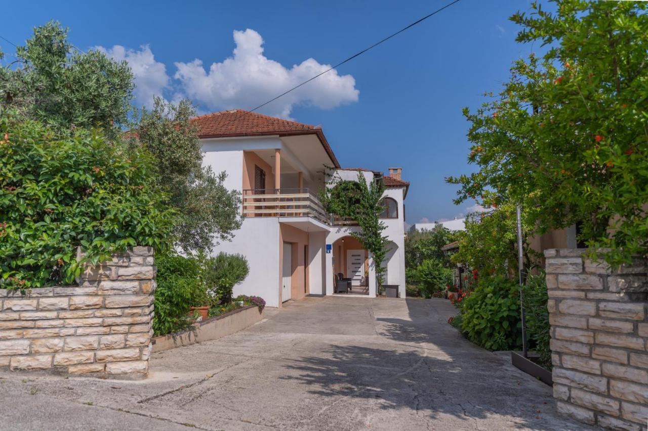 Apartman Lana Vidikovac Задар Екстериор снимка