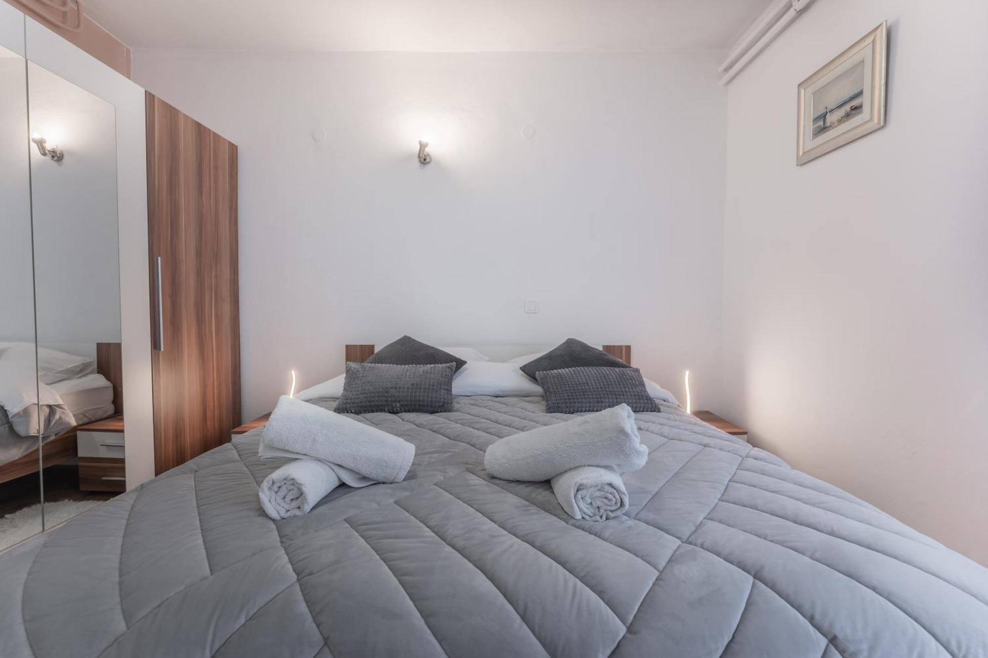 Apartman Lana Vidikovac Задар Екстериор снимка
